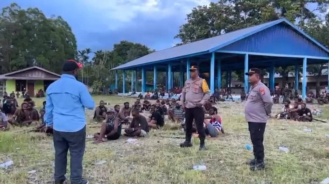 Ilustrasi berita Mimika: Keluarga Sepakat Serahkan Kasus Pembunuhan di Jalan WR Soepratman Timika ke Polisi, Magai : Tidak Ada Lagi Aksi Balas Dendam