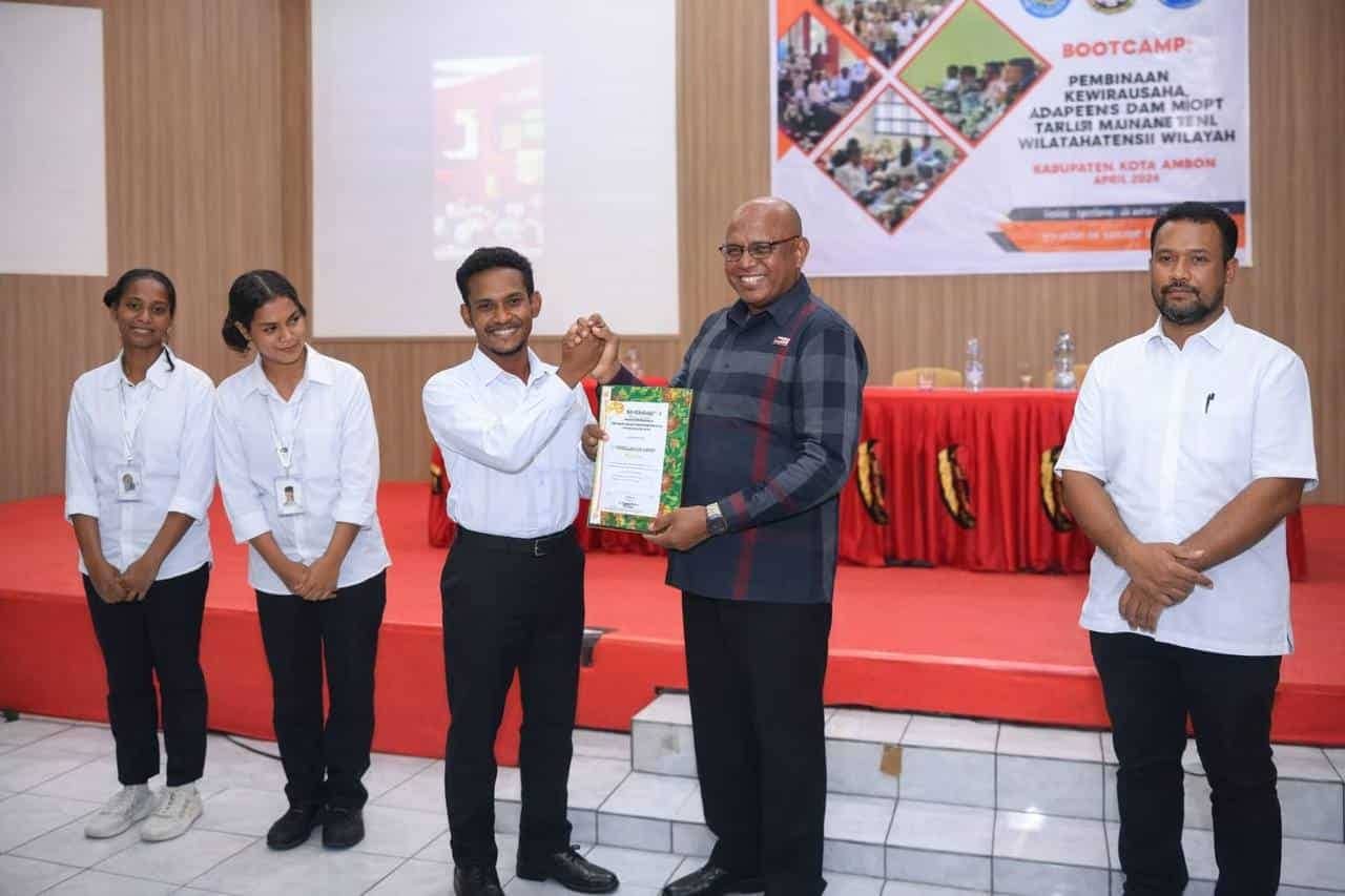 Ilustrasi berita Nasional: Pemkab Mappi Tancap Gas Program “1000 Sarjana”, Sekda Papua Selatan: Investasi SDM Penentu Masa Depan Daerah