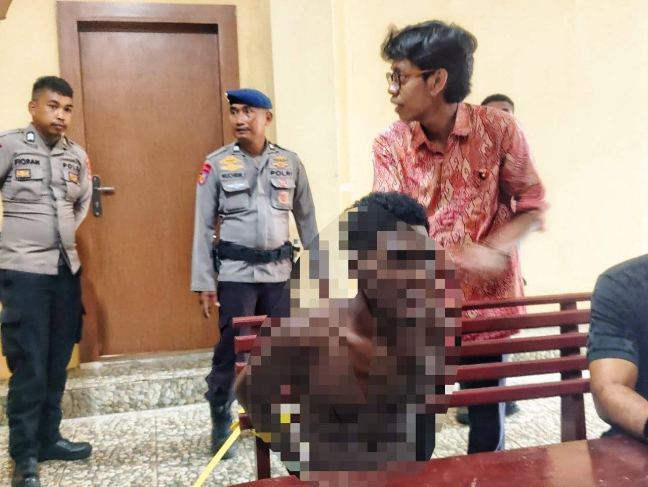 Ilustrasi berita Opini: Pelaku Jambret di Jayapura Nekat Kabur Berenang ke Tengah Laut, Satu Berhasil Ditangkap Polisi