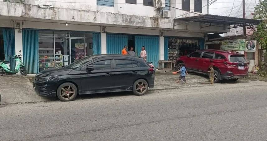 Ilustrasi berita Mimika: ASN PUPR Mimika Jadi Korban Pecah Kaca, Laptop dan Dokumen Penting Raib Digondol Maling