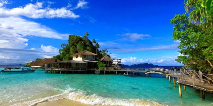 Pantai Pulau Ahe