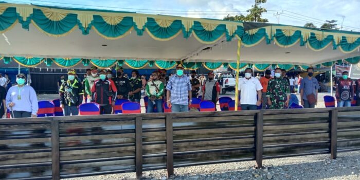 Asisten I Setda Bidang Pemerintahan dan Kesejahteraan Pemkab Mimika